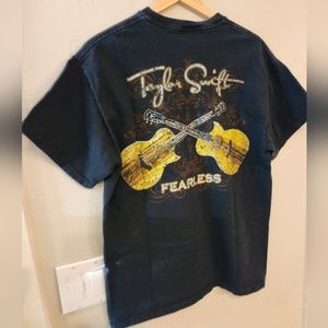 Taylor Swift shirt guitar Fearless